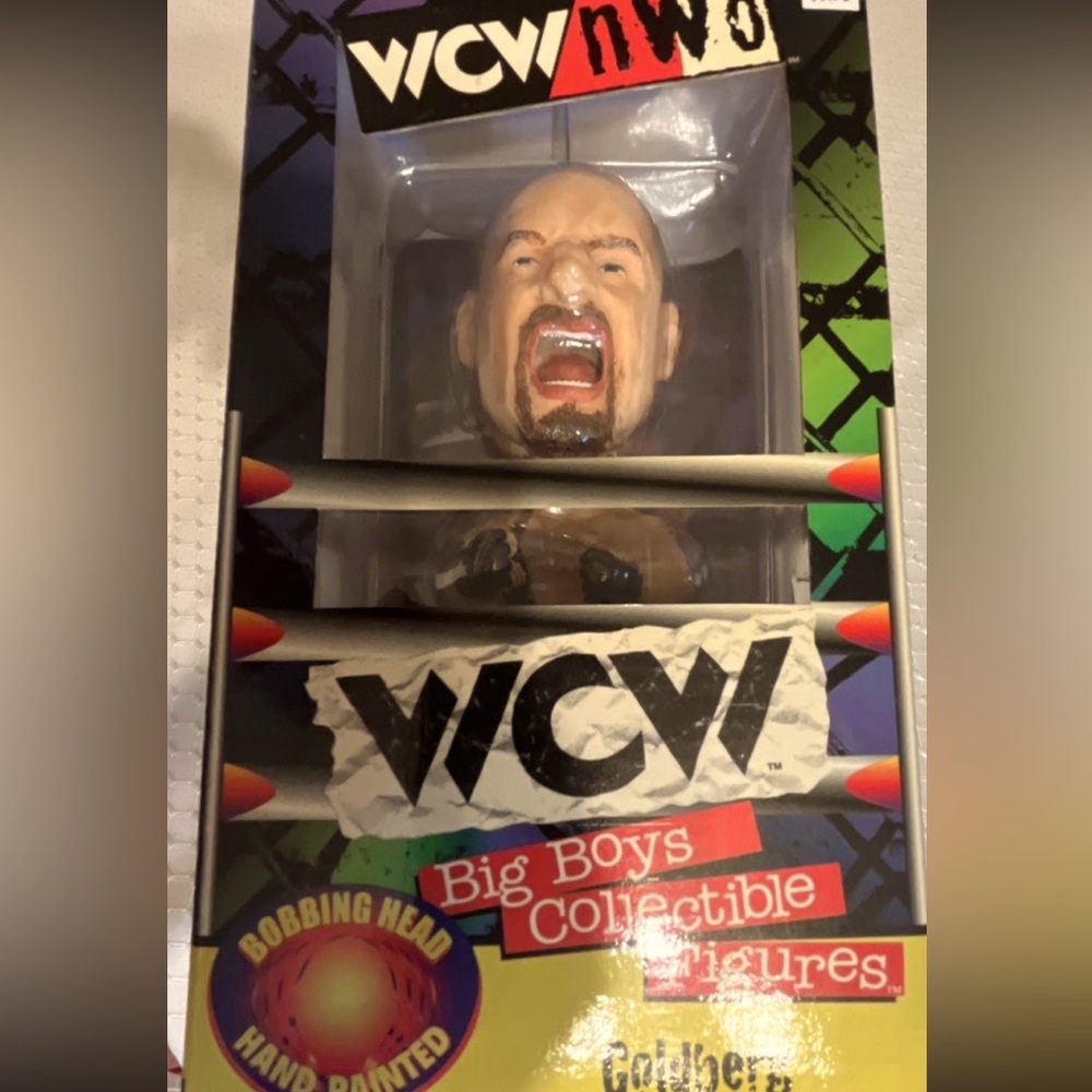 Big Boys collectible Figures - WCW Bobbing head Goldberg